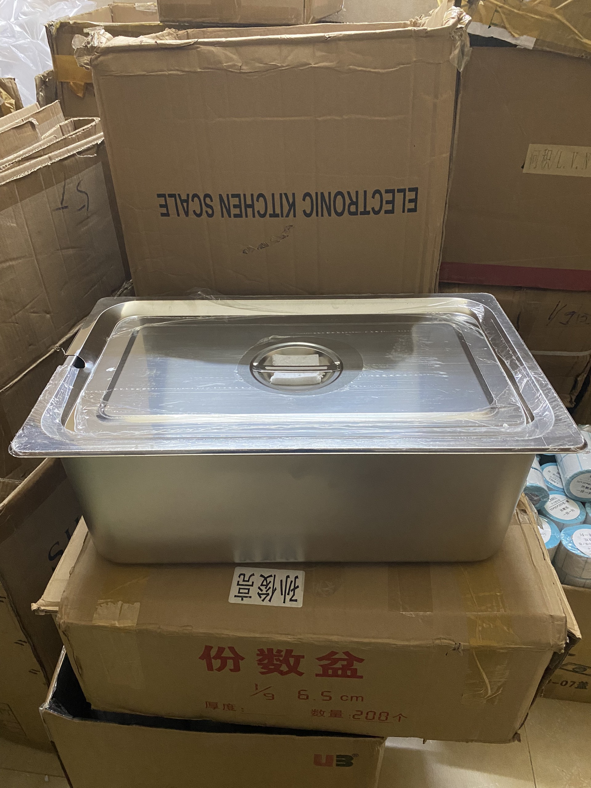 Khay Inox 1/1 Cao 15cm Nắp Khuyết Khay Inox 1/1 Cao 15cm Nắp Khuyết